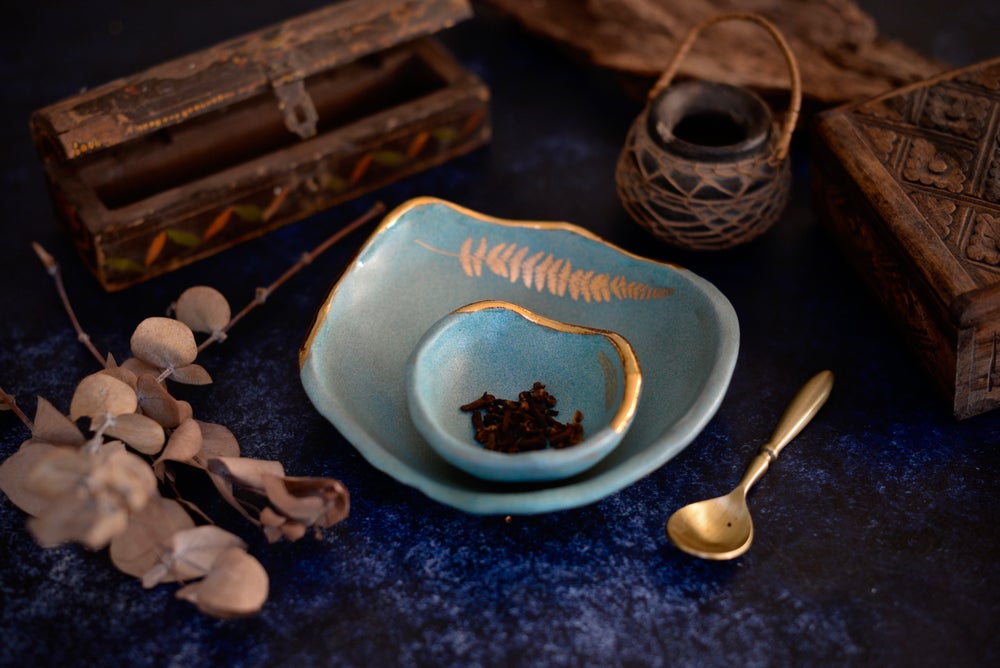 Large Mint Green Fern Bowl (MADE TO ORDER 2-3 WEEKS)