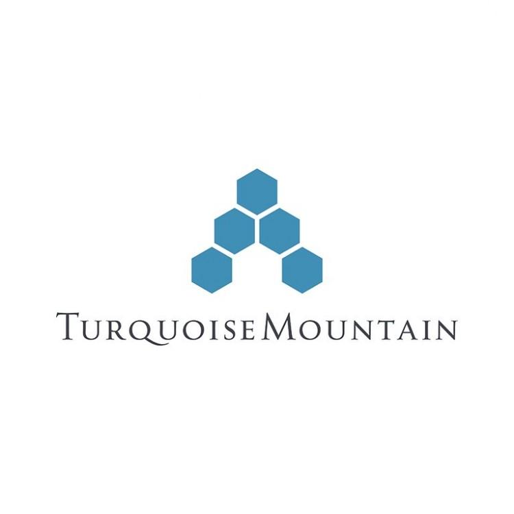 Sun Aaftab Studs in Gold Vermeil